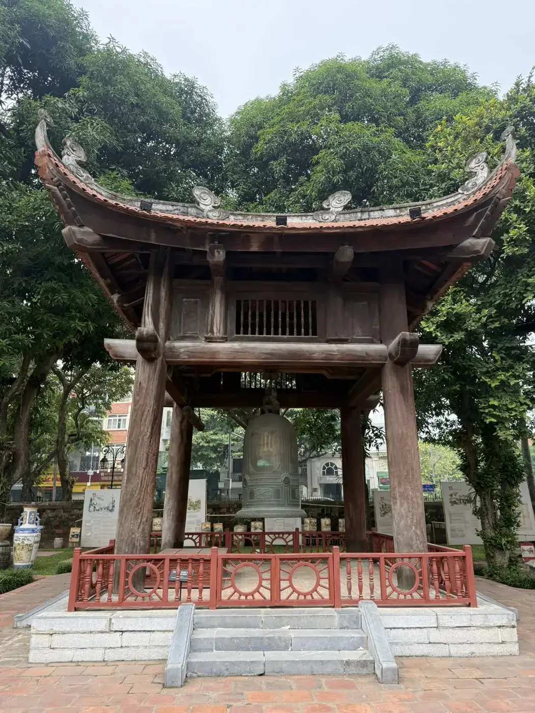 Vietnam Cycling Journey: Local Life, Landscapes & Connection, photo 10 of 12