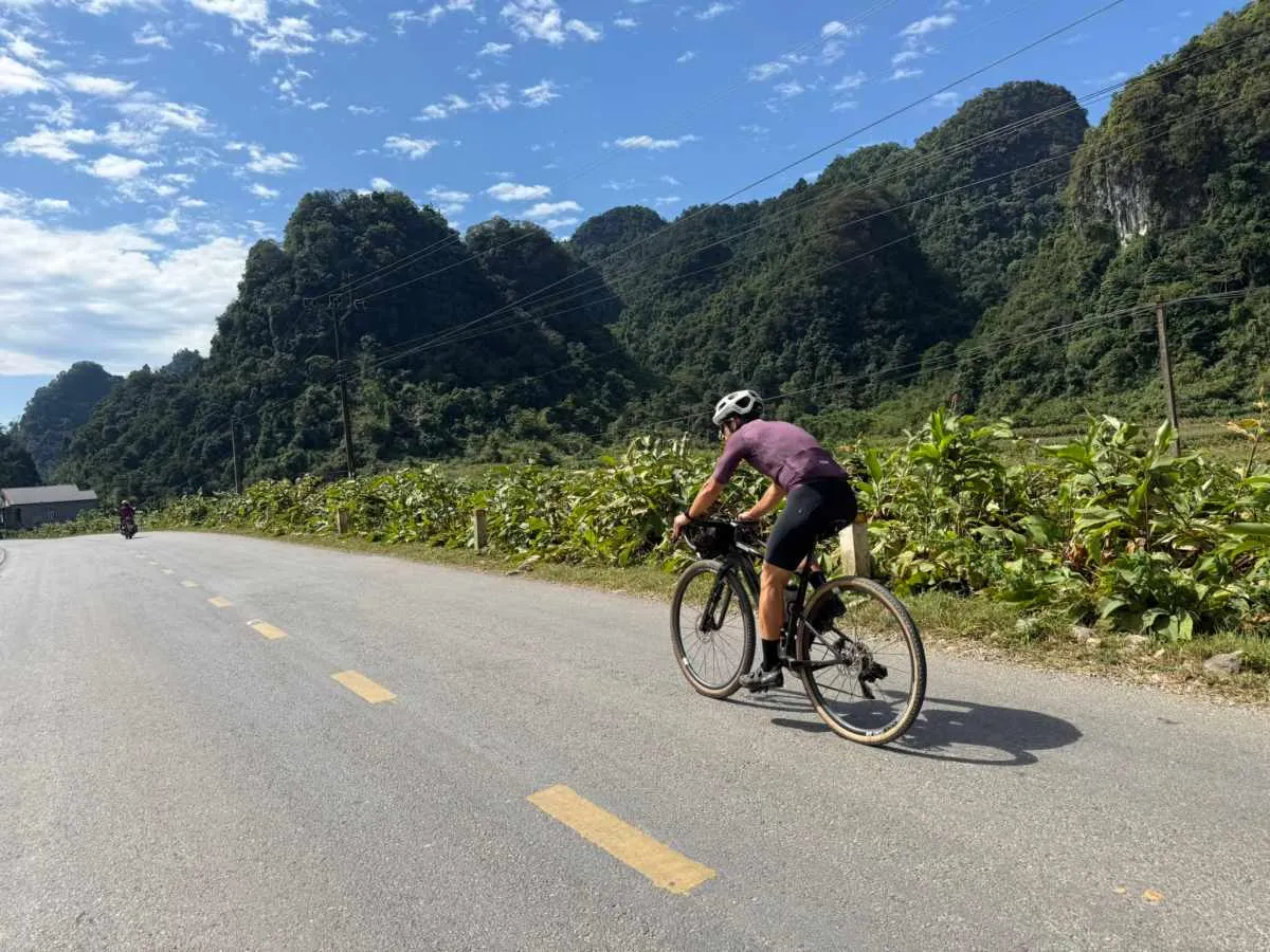 Vietnam Cycling Journey: Local Life, Landscapes & Connection, photo 2 of 12