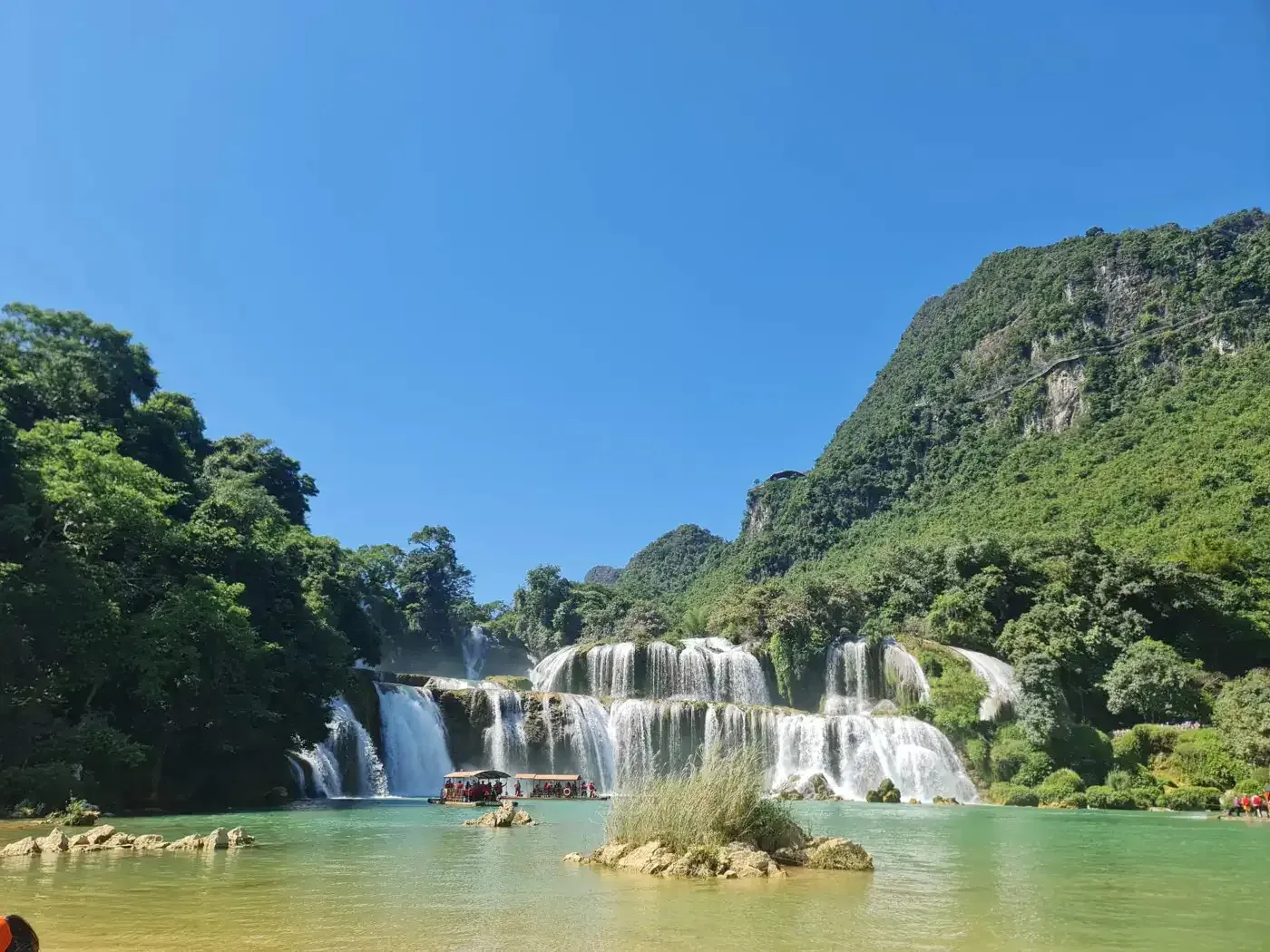 Vietnam Cycling Journey: Local Life, Landscapes & Connection, photo 8 of 12